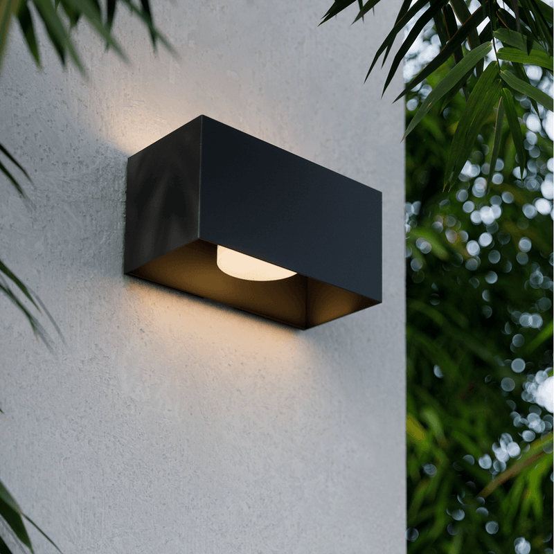 luminaria-box-2a-w2-preto-amb_01.